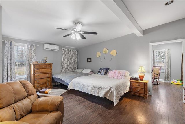 993 Alvin York Highway, Whitwell, TN 37397