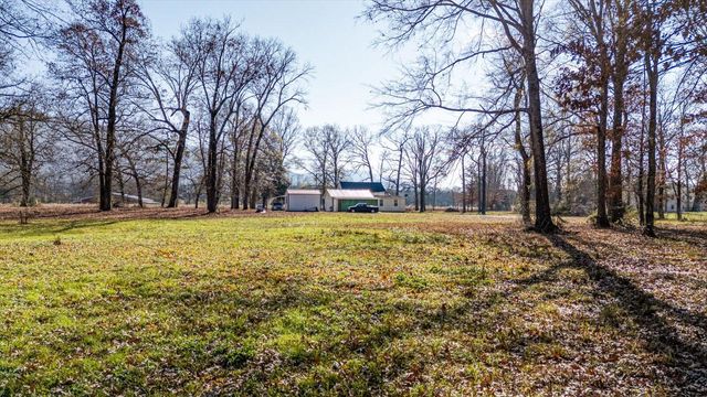 993 Alvin York Highway, Whitwell, TN 37397