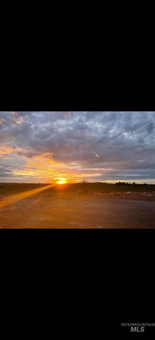 470 Golf Course Road, Jerome, ID 83338