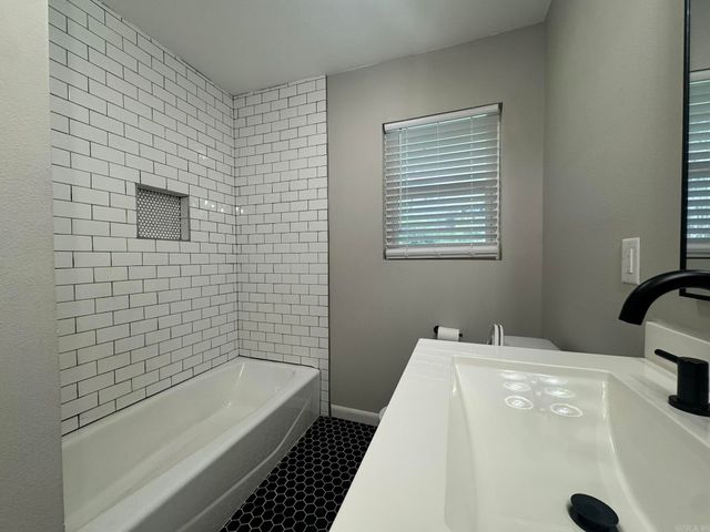3731 Lakeshore Drive, North Little Rock, AR 72116