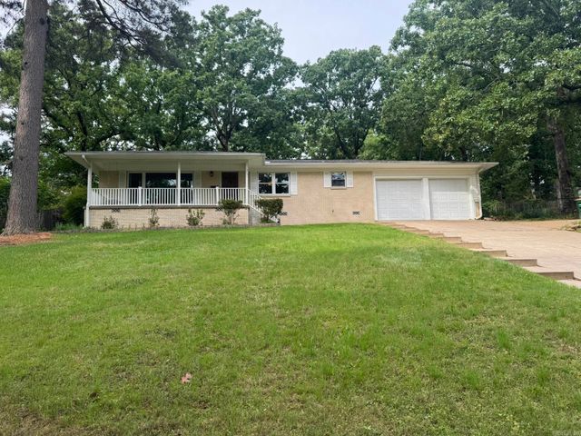 3731 Lakeshore Drive, North Little Rock, AR 72116