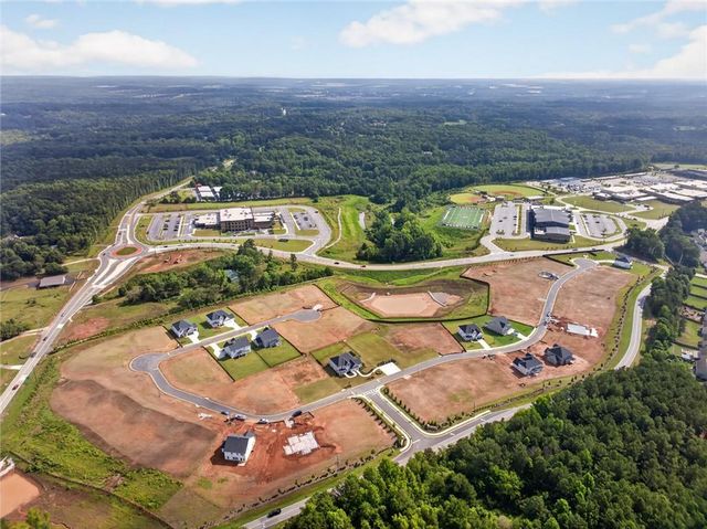 386 Aidens Bluff, Hoschton, GA 30548