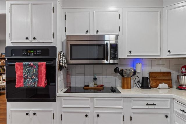 1215 CANTERBURY Drive, Alexandria, LA 71303