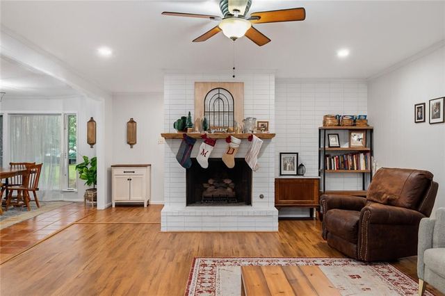 1215 CANTERBURY Drive, Alexandria, LA 71303