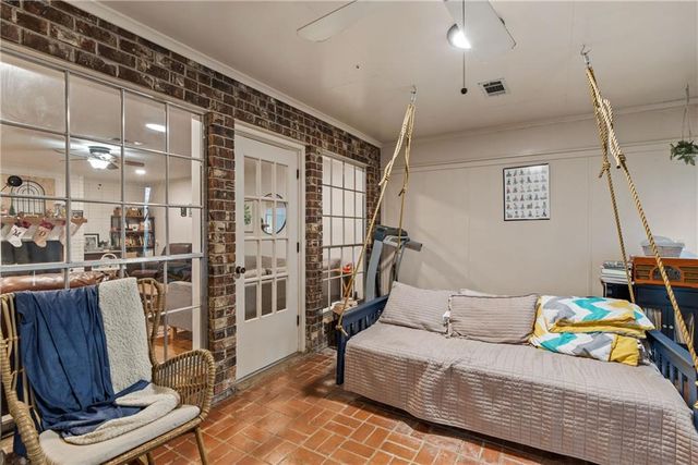 1215 CANTERBURY Drive, Alexandria, LA 71303