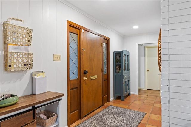 1215 CANTERBURY Drive, Alexandria, LA 71303