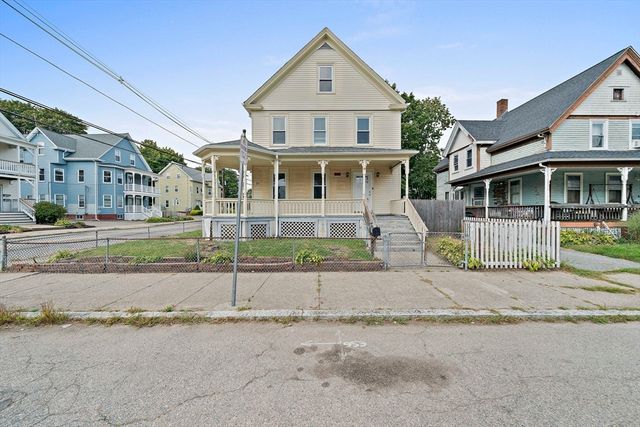 21 John St, Attleboro, MA 02703