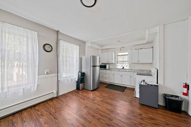 21 John St, Attleboro, MA 02703