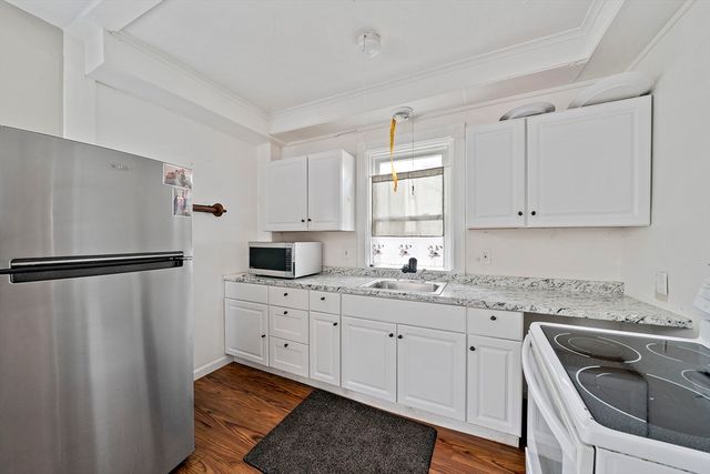 21 John St, Attleboro, MA 02703