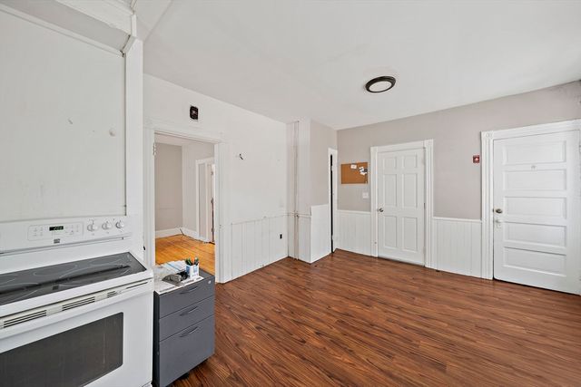 21 John St, Attleboro, MA 02703