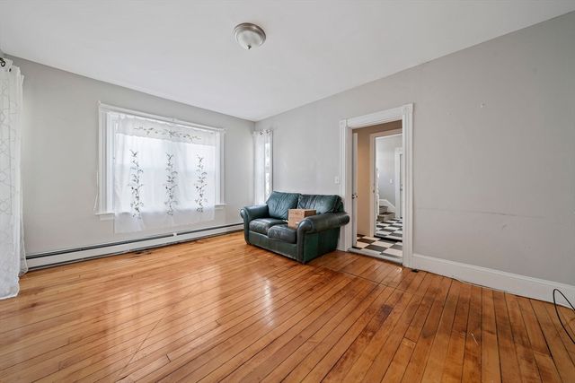 21 John St, Attleboro, MA 02703