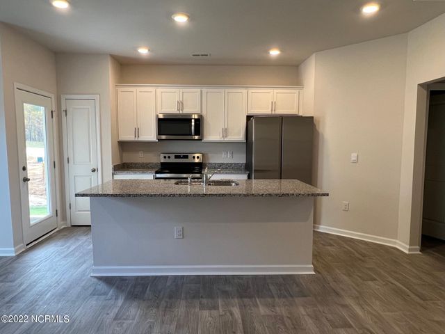 1600 Gracie Lane, Carthage, NC 28327