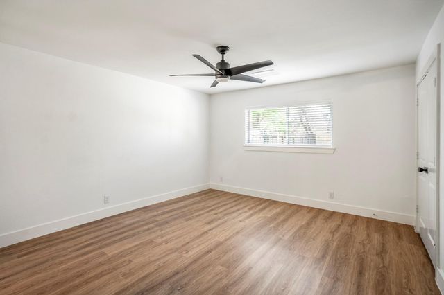 8207 Langdon Lane, Houston, TX 77036