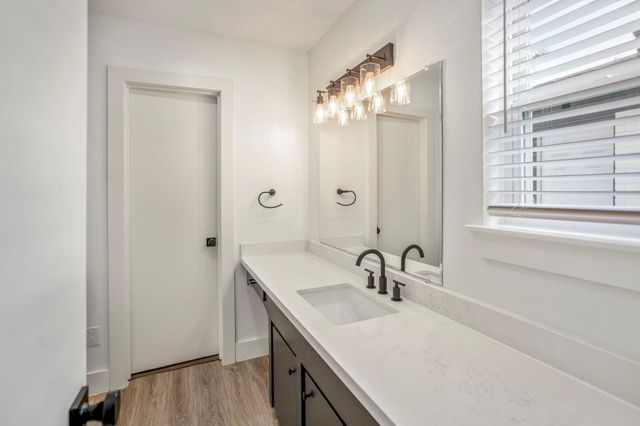 8207 Langdon Lane, Houston, TX 77036