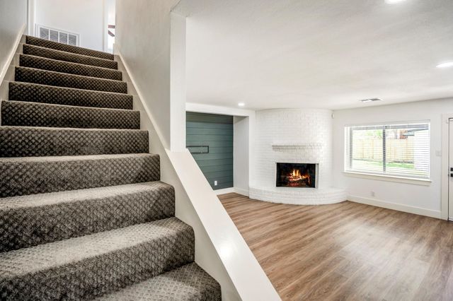 8207 Langdon Lane, Houston, TX 77036