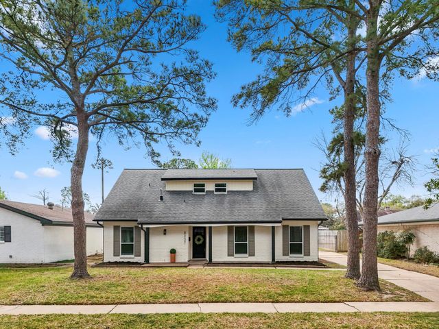 8207 Langdon Lane, Houston, TX 77036