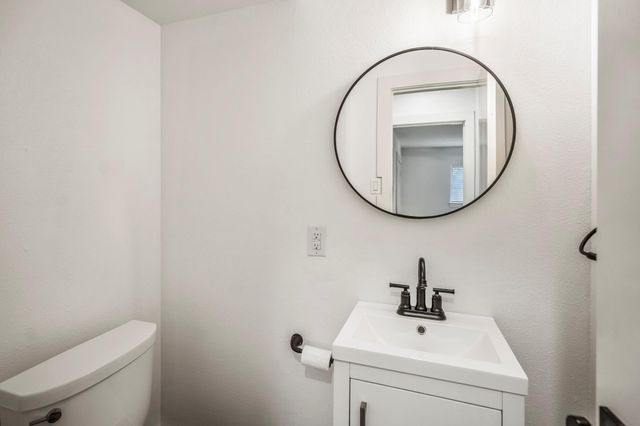 8207 Langdon Lane, Houston, TX 77036