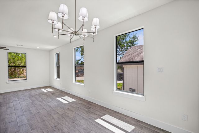 2628 White Rock Drive, Granbury, TX 76048