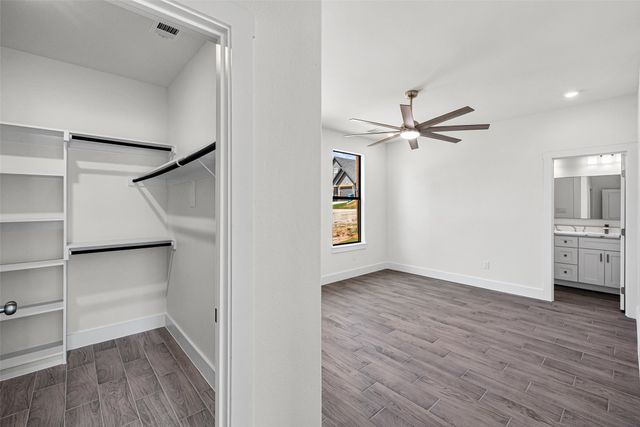 2628 White Rock Drive, Granbury, TX 76048