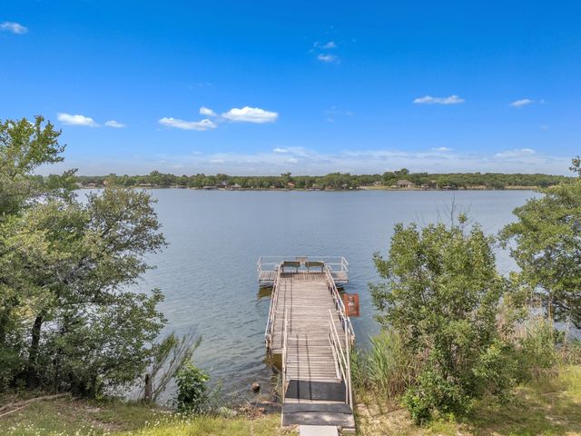 2628 White Rock Drive, Granbury, TX 76048