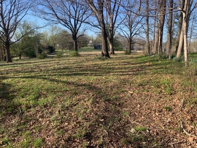 864 Tom Osborne Rd, Columbia, TN 38401