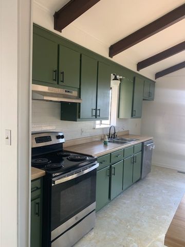 864 Tom Osborne Rd, Columbia, TN 38401