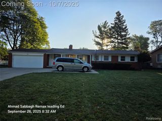 381 S Beech Daly Street, Dearborn Heights, MI 48125