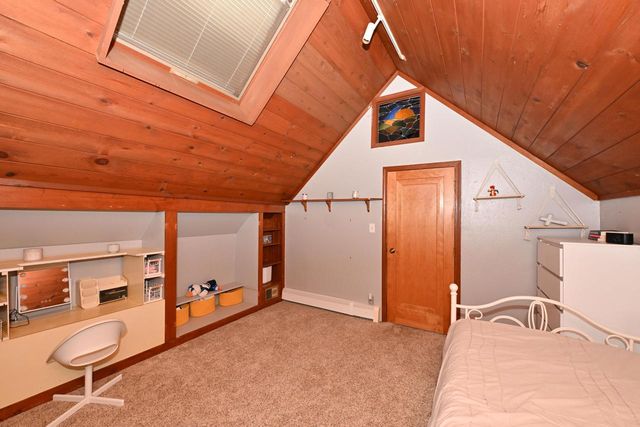 1314 S East AVENUE, Waukesha, WI 53186