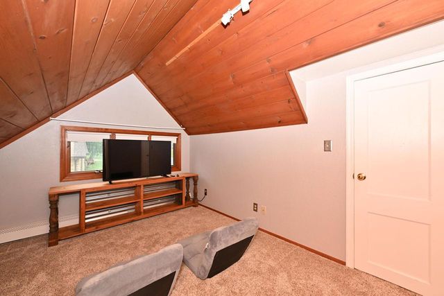 1314 S East AVENUE, Waukesha, WI 53186