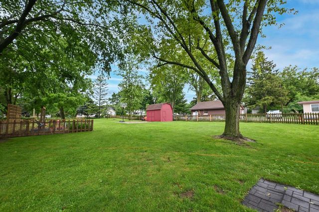 1314 S East AVENUE, Waukesha, WI 53186