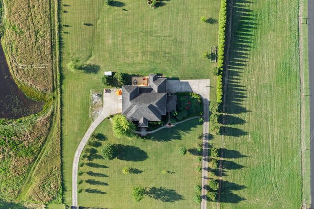 8288 Guthrie Rd, Cross Plains, TN 37049