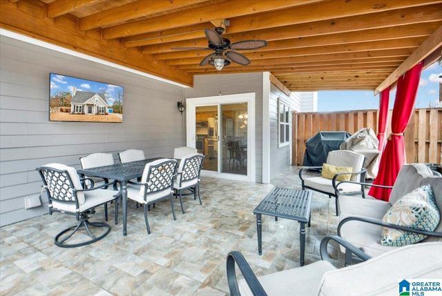 8352 CAHABA CROSSING CIRCLE, Leeds, AL 35094