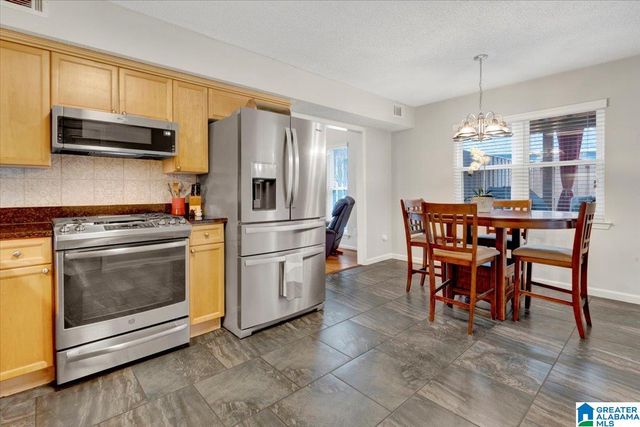 8352 CAHABA CROSSING CIRCLE, Leeds, AL 35094