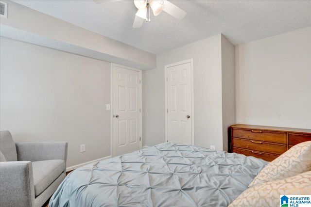 8352 CAHABA CROSSING CIRCLE, Leeds, AL 35094