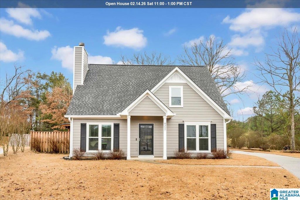 8352 CAHABA CROSSING CIRCLE, Leeds, AL 35094