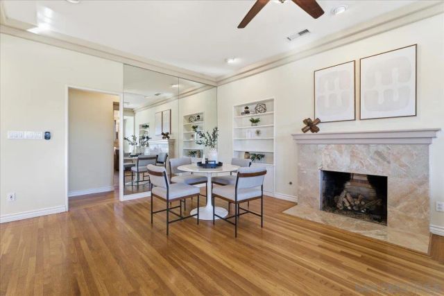 3634 Crown Point Dr, San Diego, CA 92109