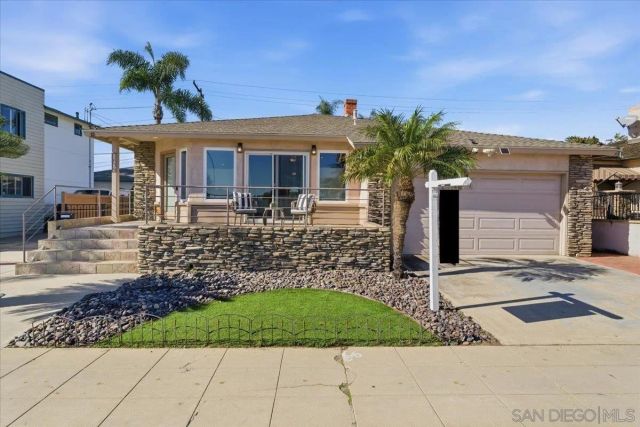 3634 Crown Point Dr, San Diego, CA 92109