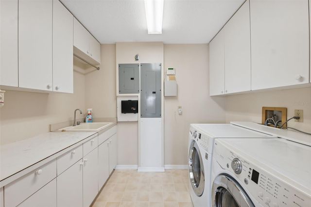 1906 GULFVIEW DRIVE, Holiday, FL 34691