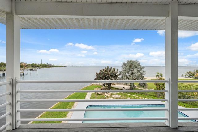 1906 GULFVIEW DRIVE, Holiday, FL 34691