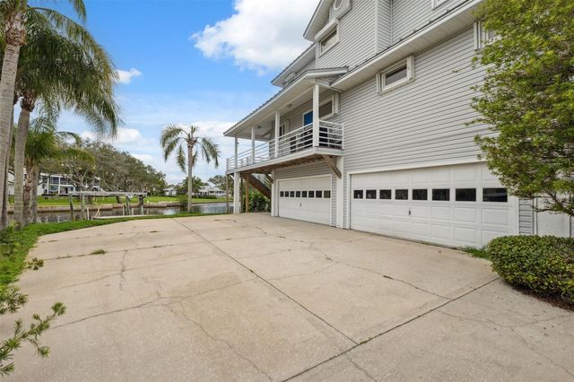 1906 GULFVIEW DRIVE, Holiday, FL 34691