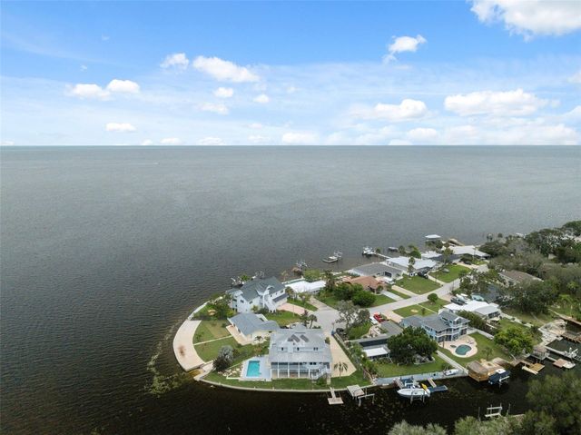1906 GULFVIEW DRIVE, Holiday, FL 34691