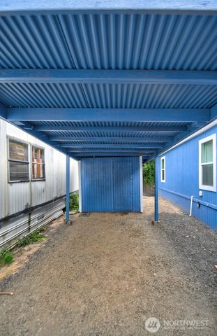 2115 Rocky Point Road NW #22, Bremerton, WA 98312