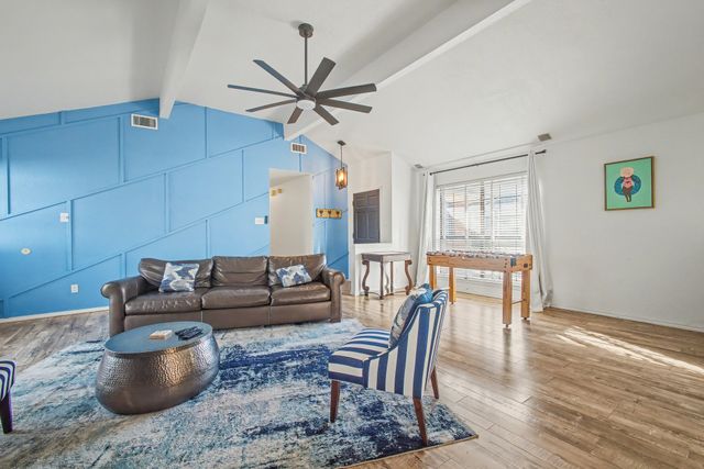 913 Sandhurst Drive, Plano, TX 75025