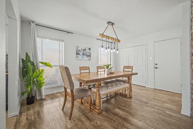 913 Sandhurst Drive, Plano, TX 75025