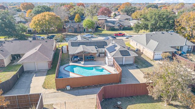 913 Sandhurst Drive, Plano, TX 75025