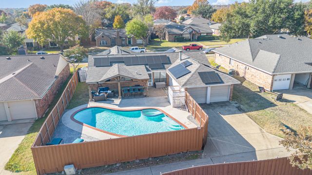 913 Sandhurst Drive, Plano, TX 75025