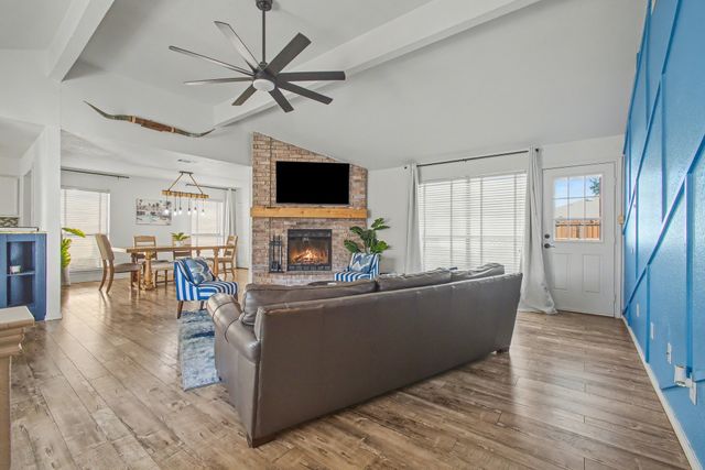 913 Sandhurst Drive, Plano, TX 75025