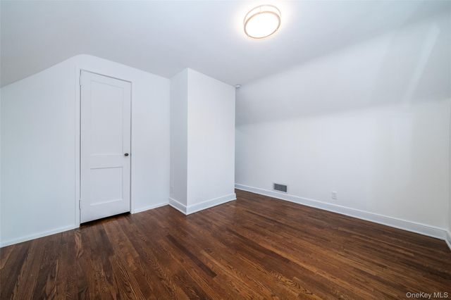 83 Stevenson Avenue, Hartsdale, NY 10530