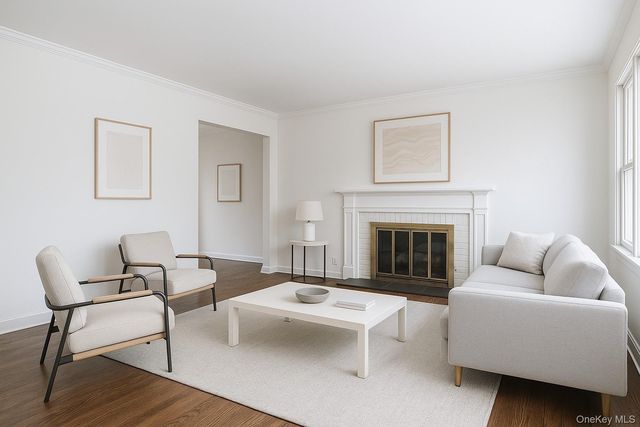 83 Stevenson Avenue, Hartsdale, NY 10530