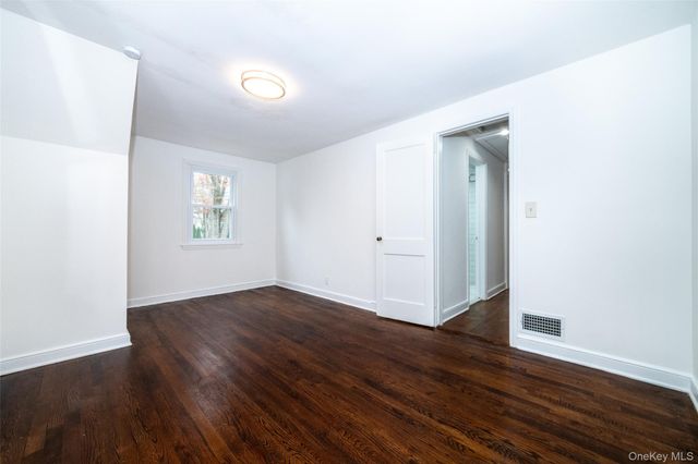 83 Stevenson Avenue, Hartsdale, NY 10530